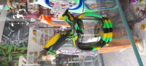 Bong de vidro e silicone