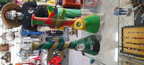 Bong de silicone "arma" 28cm