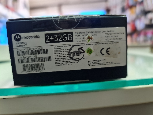 Moto e20 170622