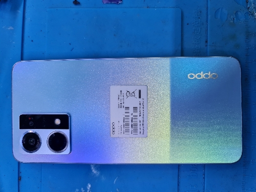 Oppo reno7 duos 080223 td1