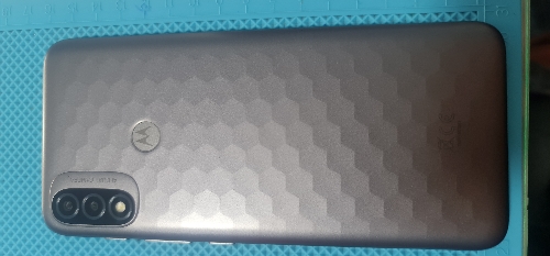 Motorola E20 110223 td 1