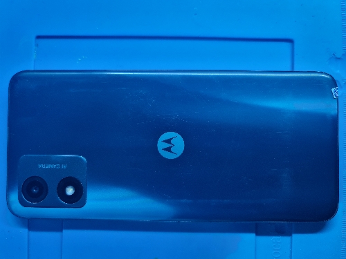Moto E13 110623 td1