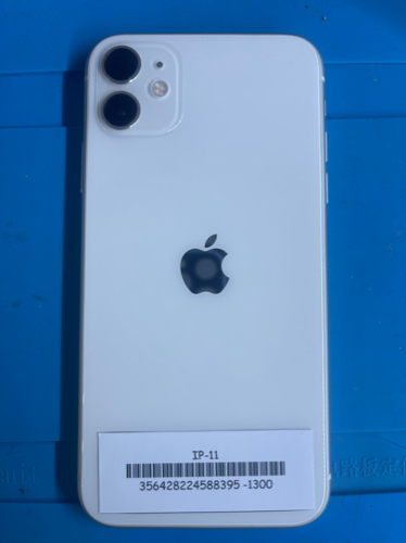 iPhone 11 061023