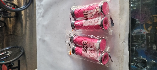 Manopla Punho rosa wester