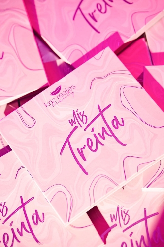 Kriz Reales Beauty Paleta Mis Treinta