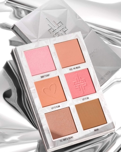 Beauty Creations x Luis Torres Vol.2 Paleta de Rostro It's a Vibe