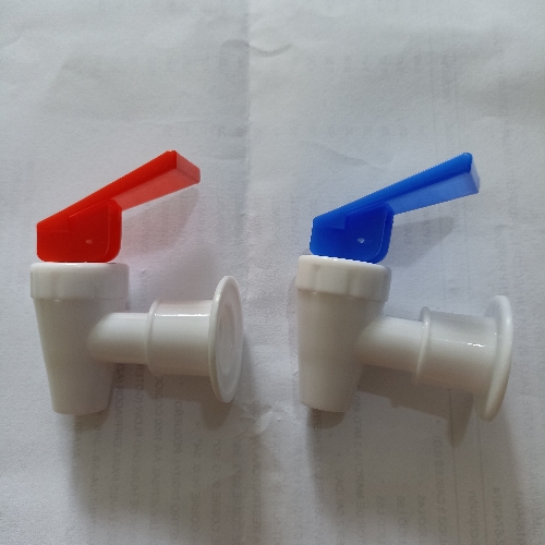 llaves para filtro de agua (AZUL y ROJA)