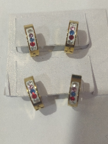 ARGOLLAS EN ACERO HOGY/1 LINIA DE CIRCONES DE COLORES ARA00069