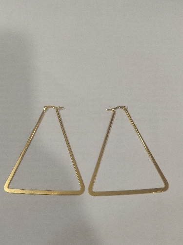 ARGOLLA EN ACERO TRIANGULO PLANO  LISO 100 MM ARA001434