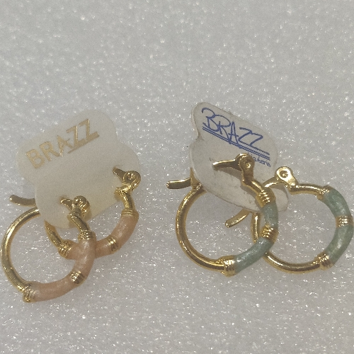 ARGOLLA EN LAMINADO ESMALTADA/CON DETALLES DORADOS COLORES ALD00125