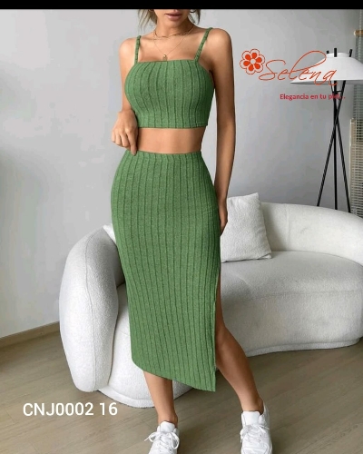 CONJUNTO DE DAMA FALDA LARGA TOP VERDE/TELA DE ALGODON ACANALADA CNJ000216