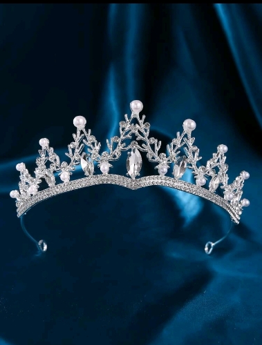 CORONA 8 PUNTAS /PERLAS / CIRCONES DIAMANTADOS/ ESTILO RAMAS CRN00029