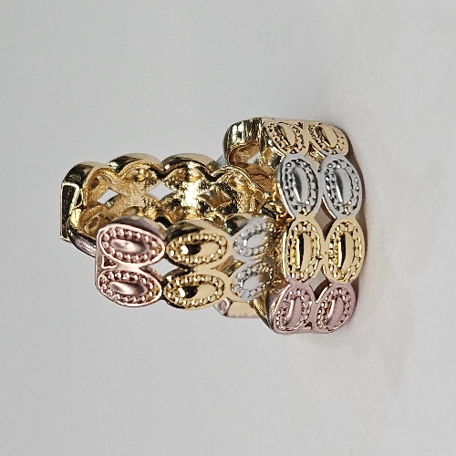 ARGOLLA EN LAMINADO CARTIER DETALLE DE OVALOS CON RELIEVES