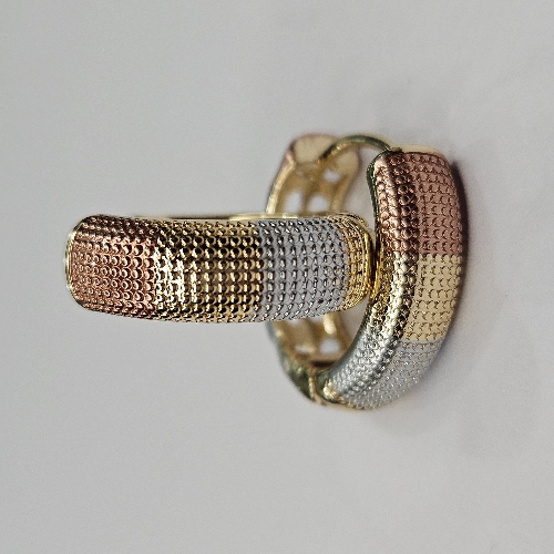 ARGOLLA EN LAMINADO CARTIER CON RELIEVE DE PUNTOS ALD004312
