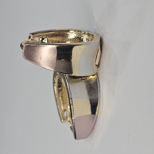 ARGOLLA EN LAMINADO CARTIER TIPO CANDONGA LISA CON LEVE HENDIDURA MEDIANA 1X4$ 2X6$ ALD004317