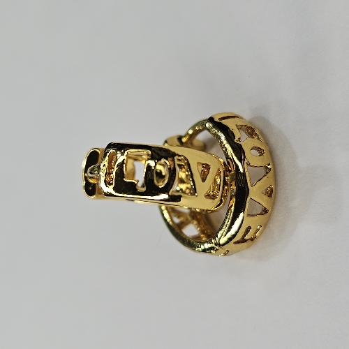 ARGOLLA EN LAMINADO DETALLES DE HUECOS FIGURAS GEOMETRICAS ALD002015