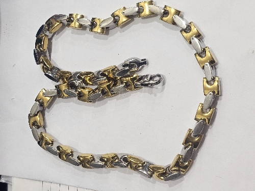 CADENA DE ACERO ESLABONES DORADOS Y PLATEADOS EN FORMA DE H 9MM CSA00086