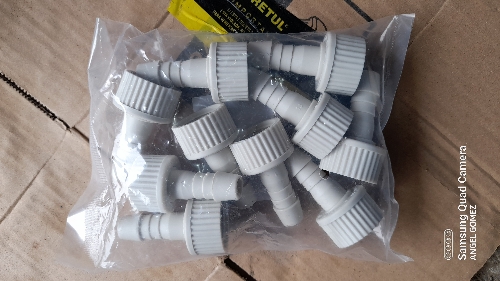 Conector movible de polipropileno, 3/4" × 1/2"