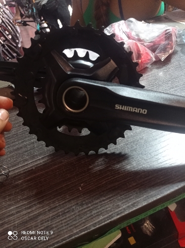 Biplato pasante Shimano altus