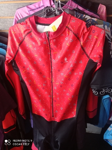 Enterizo Gw zoe talla L