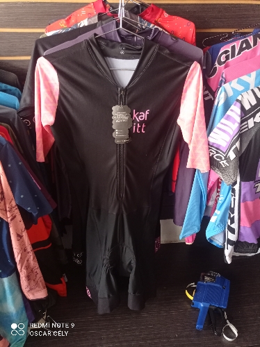 Enterizo kafit talla XL