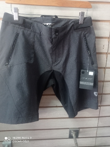 Licra short Gw bolsillo