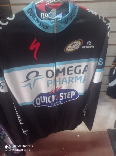 Camisa S omega pharma