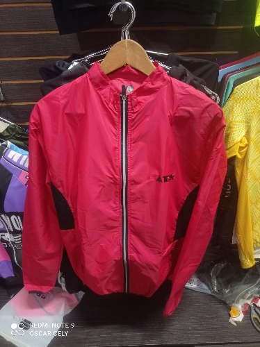 Chaqueta L cortavientos 100k