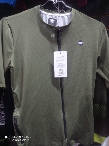 Camisa L enjoy selection green m/corta