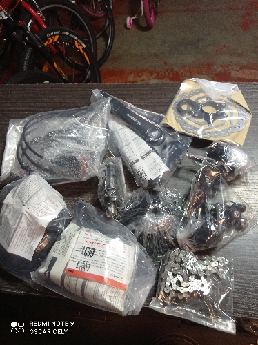 Grupo Shimano 9*2 altus
