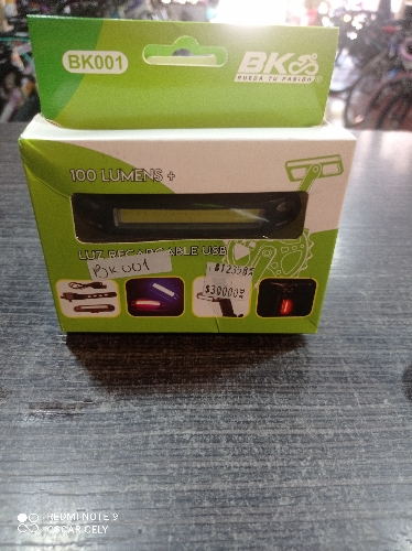 Luz BK001