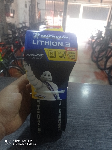 Coraza 700 Michelin lithion
