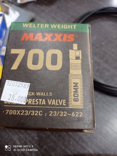Neuma 700 maxxis v/60