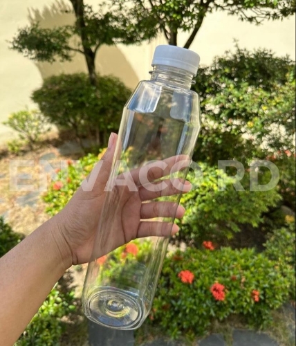 BOTELLAS PLASTICA CUADRADRA 32 OZ