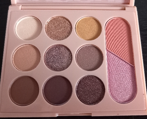 Paleta de sombras I love People X 11 tonos ushas