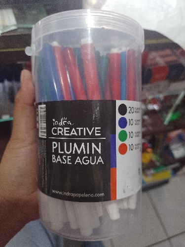 Plumin markana pelikan