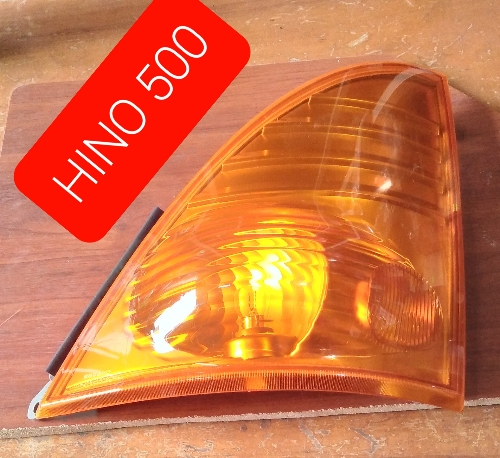 Hino 500 Depo izquier direccional