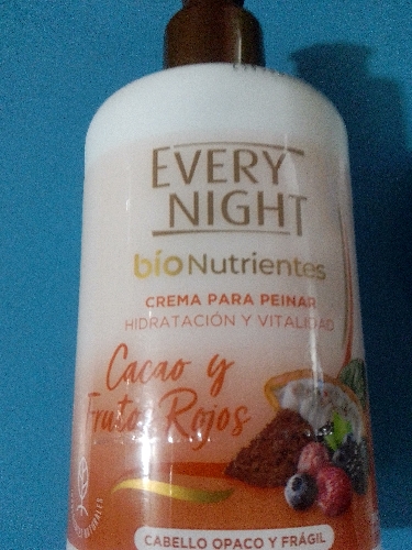 Crema de peinar every night