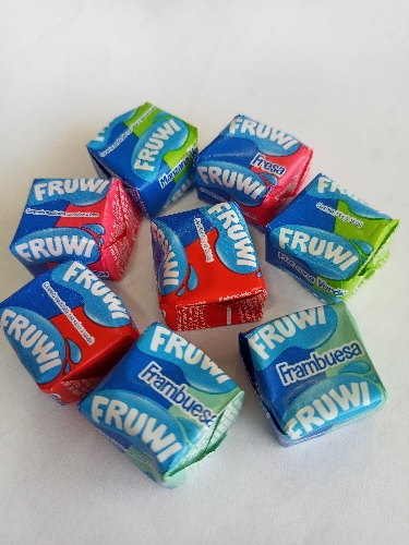 CARAMELO MASTICABLE FRUWI
