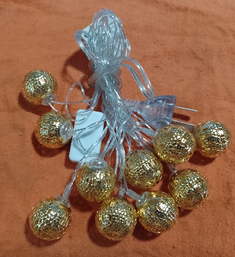 1112 guirnalda bolitas dorados 2.9 220v