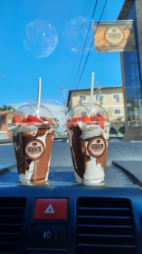 Fresas con crema ovomaltina o nutella
