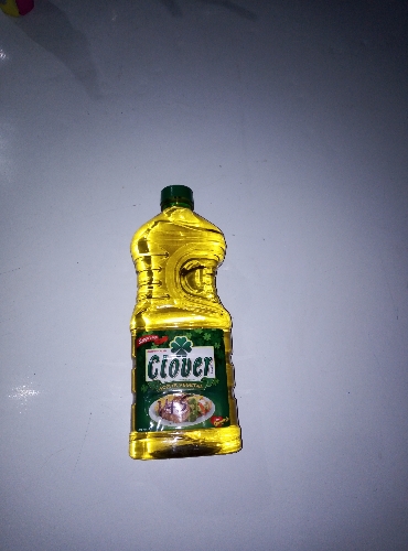 Bote de aceite clover