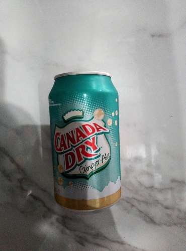 Canada Dry lata