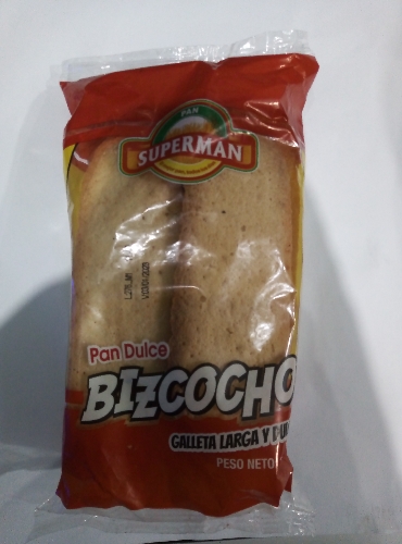 Bizcocho largo Súperman