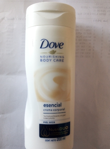 Dove esencial crema corporal