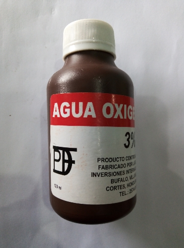 Agua oxigenada 3%