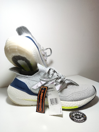 Adidas UltraBoost Gris Azul No 26