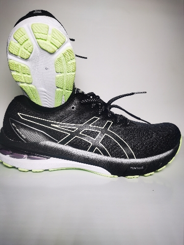 Asics Gel GT-2000 Negro / Blanco