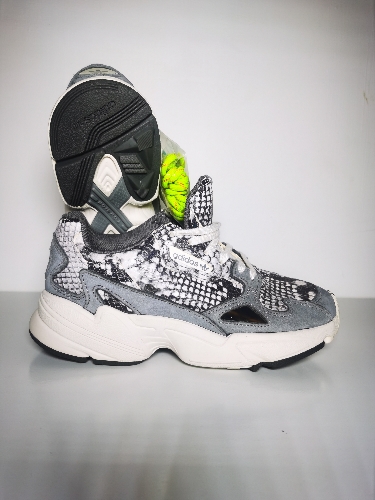 Adidas Falcon Gris No 23