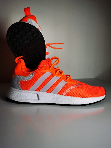 985 Adidas xplr Naranja No 24